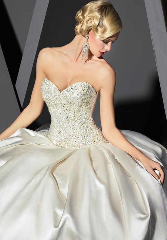 Hochzeit - Victor Harper Couture VHC276 Wedding Dress