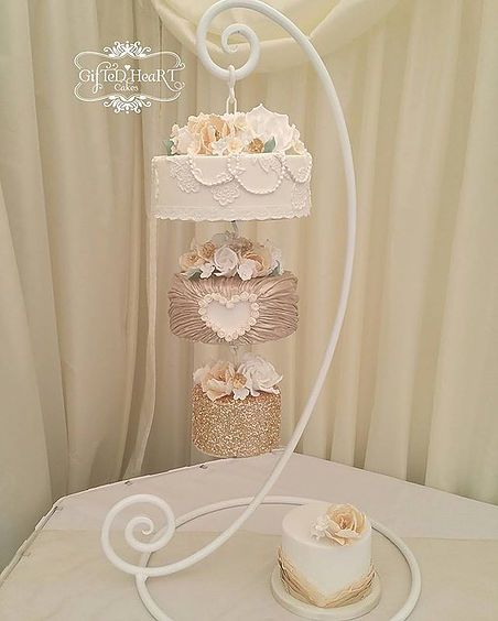 Свадьба - Hanging Cake