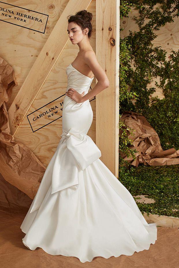 Hochzeit - A New Form Of Bridal Couture: Carolina Herrera Bridal Spring 2017