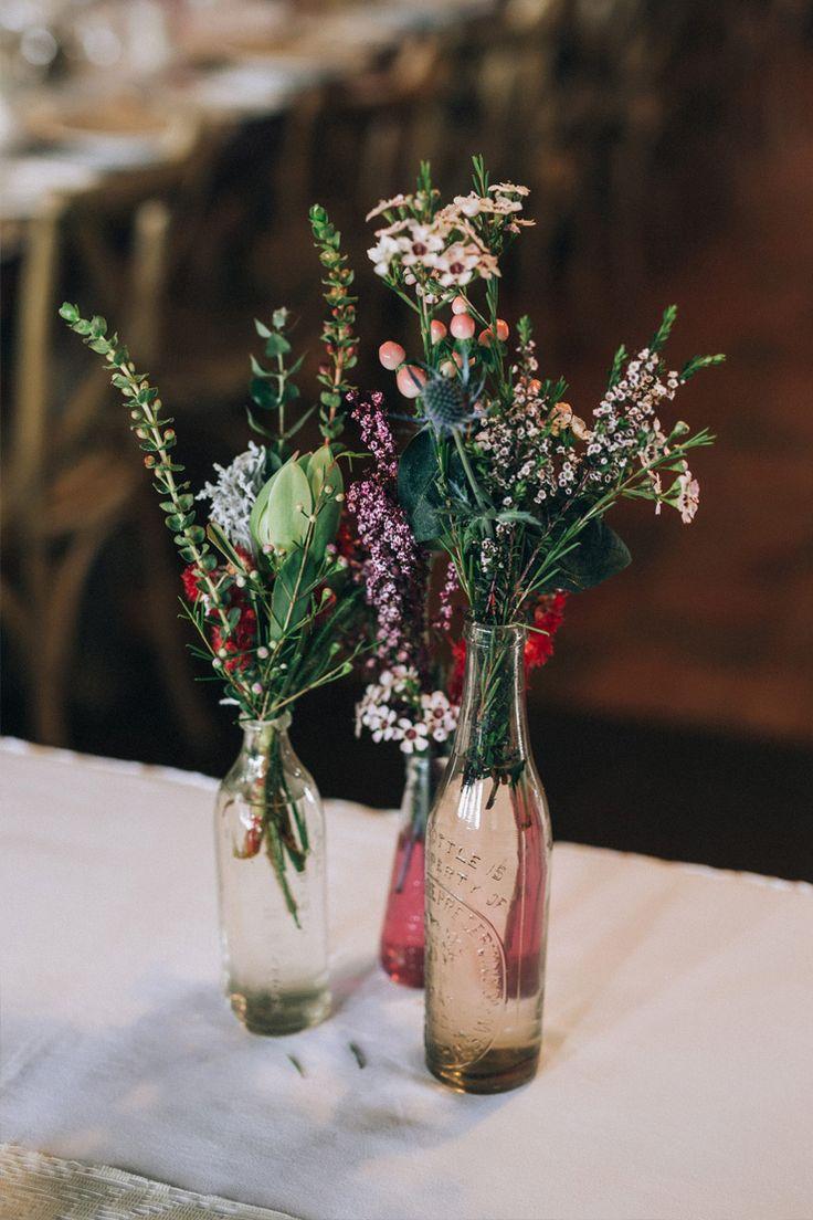 Hochzeit - A Boho Country Wedding With Native Flowers