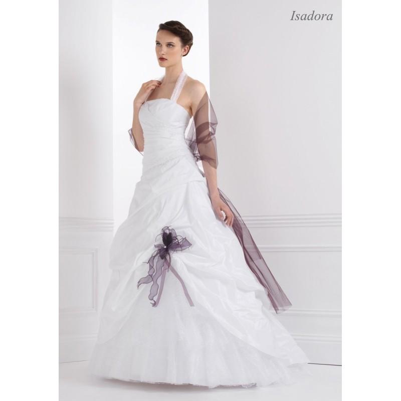 Mariage - Créations Bochet, Isadora - Superbes robes de mariée pas cher 