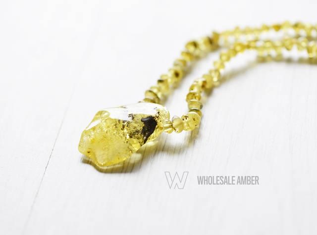 زفاف - Green Baltic amber necklace for adults. Natural Baltic amber. Polished beads. MS04