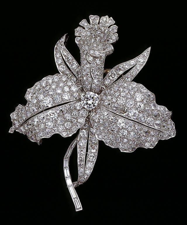 Mariage - CollectingFineJewels: VCA, Set In Style-Nature: Orchid Brooch