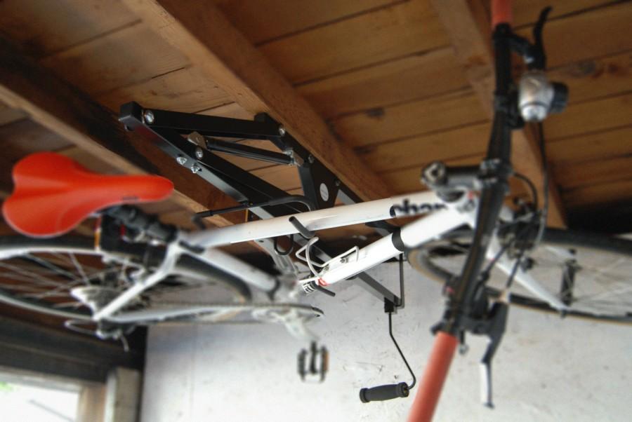 زفاف - Hide-A-Ride Ceiling Bike Rack.
