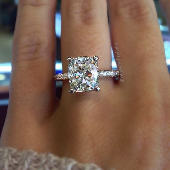Wedding - District Diamond
