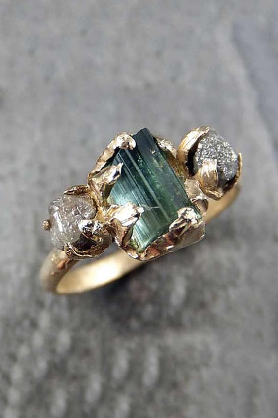 زفاف - 7 Non-Traditional Engagement Ring Stones That Are Trending Big Time