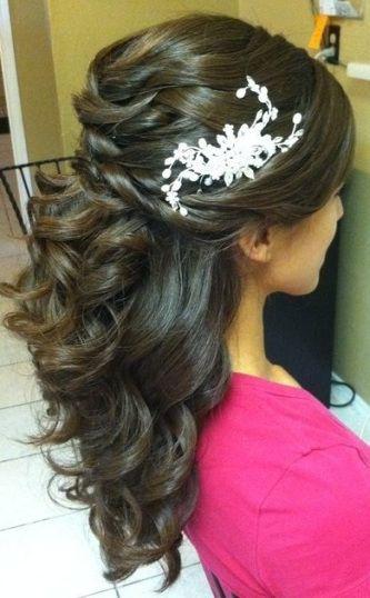 Mariage - The Best Indian Wedding Hairstyles: Half Updo