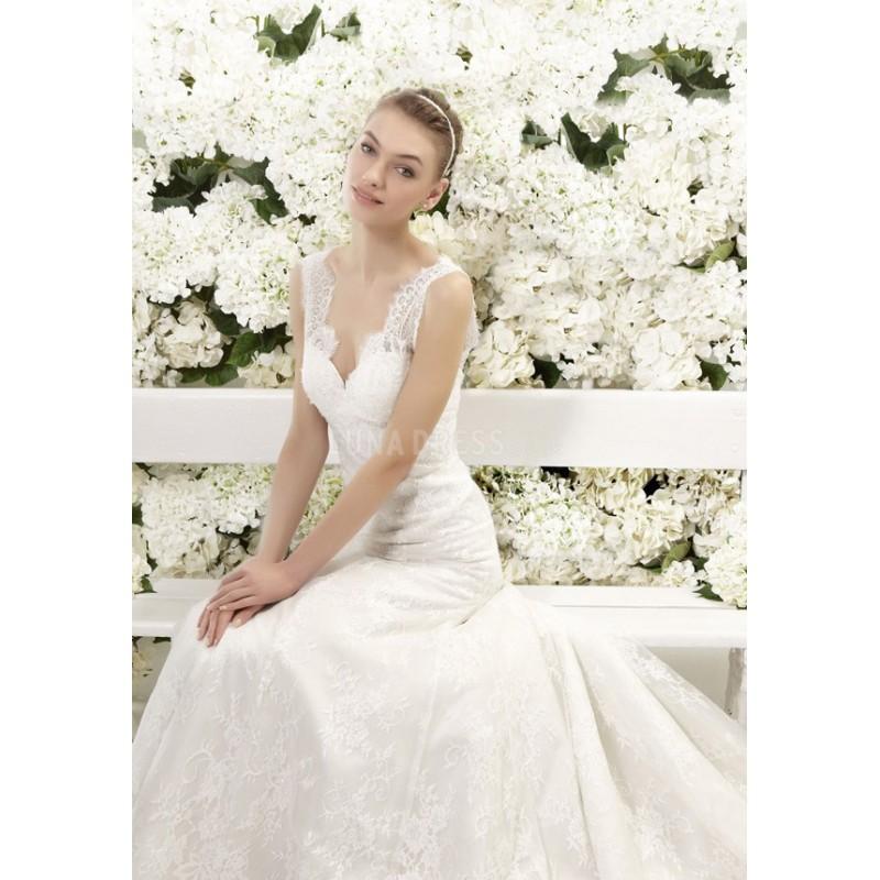 زفاف - Lace Straps Floor Length Empire Waist Fit N Flare Zipper Back Wedding Dresses - Compelling Wedding Dresses