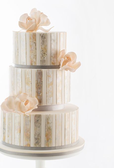 Hochzeit - A Colorful Five-Tiered Floral Wedding Cake