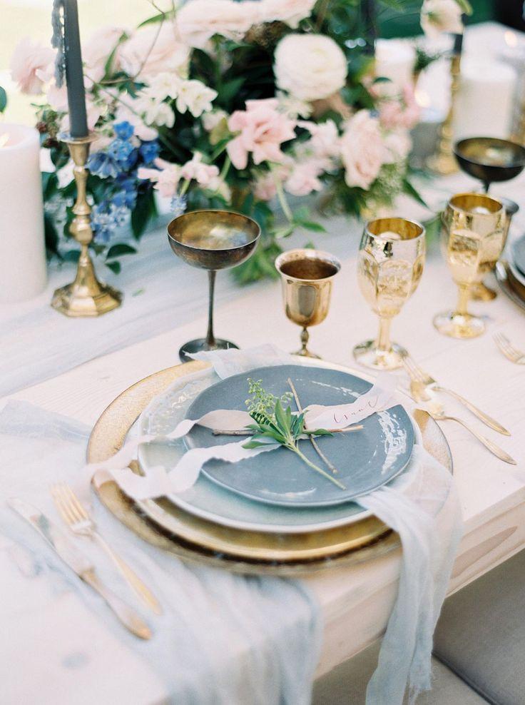 Mariage - Mixed Metals And Pale Blue Wedding Inspiration By Nicole Berrett Photography 