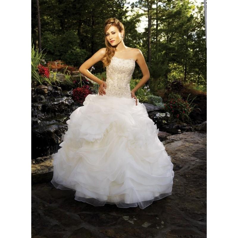 Mariage - Charming Organza Ball Gown Floor-length Sleeveless Strapless Dress In Canada Prom Dress Prices - dressosity.com