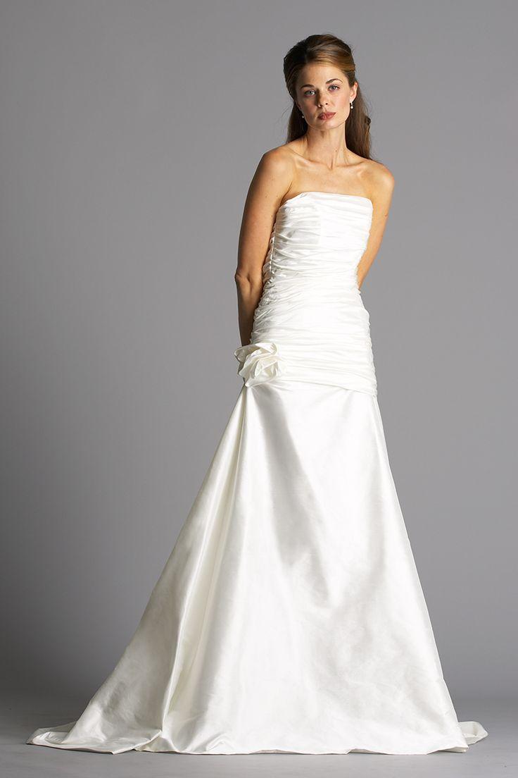 Wedding - Siri 9399, $438 Size: 6 