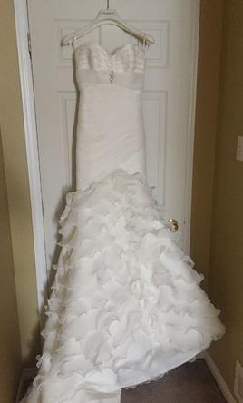 Wedding - Pronovias Fresa , $425 Size: 00 