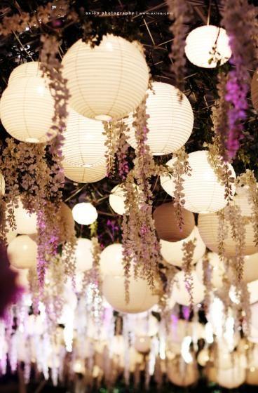 Hochzeit - Hanging Lanterns And Flowers