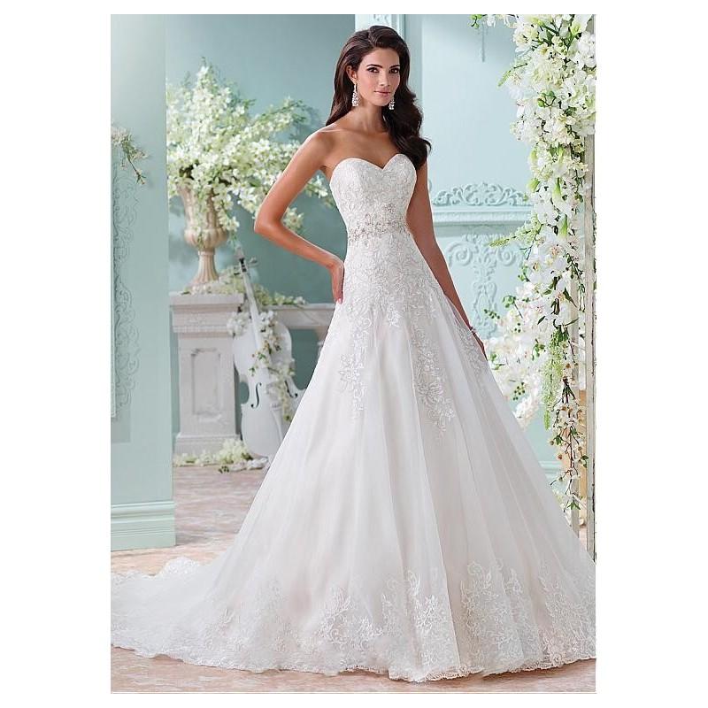 زفاف - Fabulous Organza Sweetheart Neckline A-line Wedding Dresses with Lace Appliques - overpinks.com