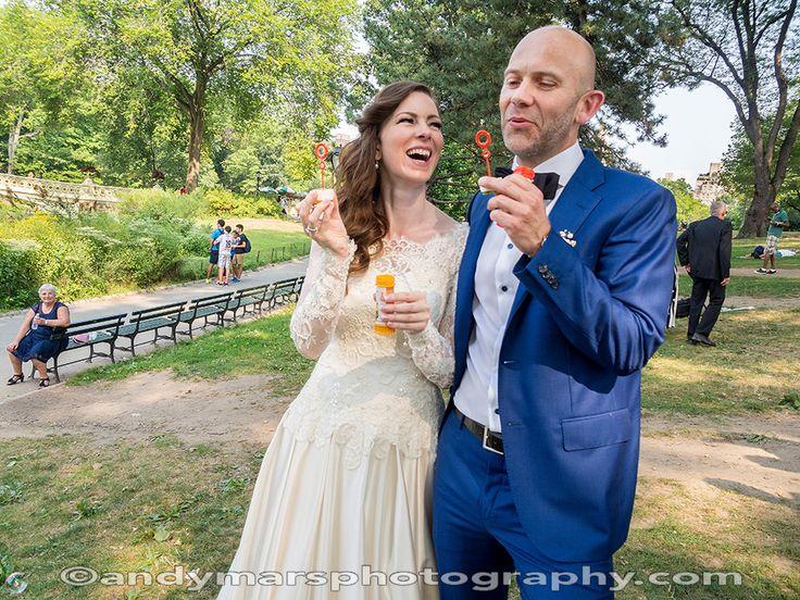Hochzeit - A Danish Wedding On Cherry Hill In Central Park
