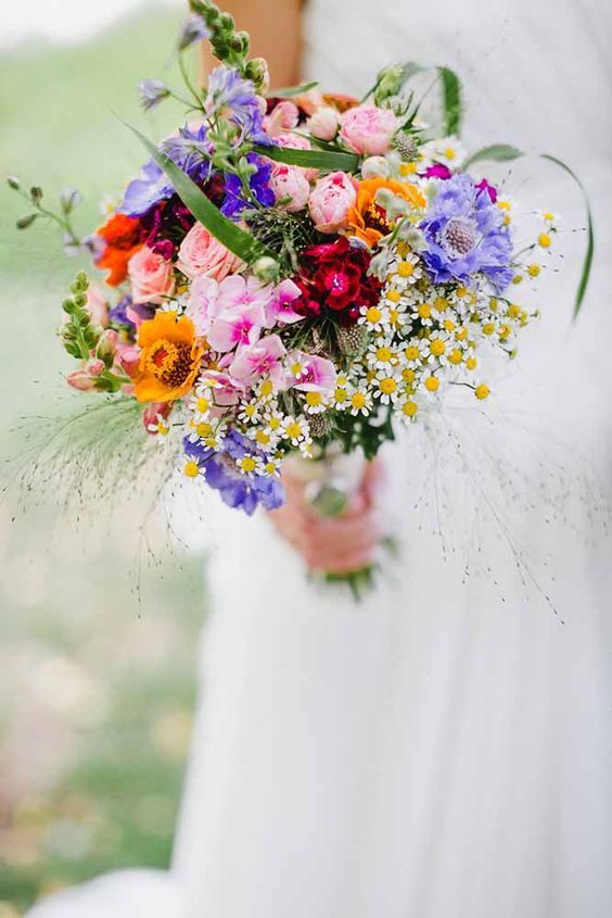 زفاف - 30 Wildflower Wedding Bouquets Not Just For The Country Wedding