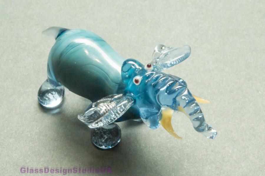 Mariage - Glass Figurine glass elephant glass animals elephant Glass figurines murano glass art blown Miniature lampwork Collectible Home decor Gifts