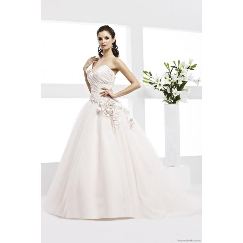 زفاف - Veromia VR 61067 Veromia Wedding Dresses Veromia - Rosy Bridesmaid Dresses
