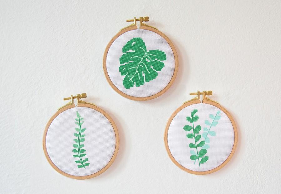 Hochzeit - Set of 3 Modern Tropical leaves cross stitch patterns. Monstera leaf pattern. Palm leaf pattern. Tropical pattern. Instants download PDF