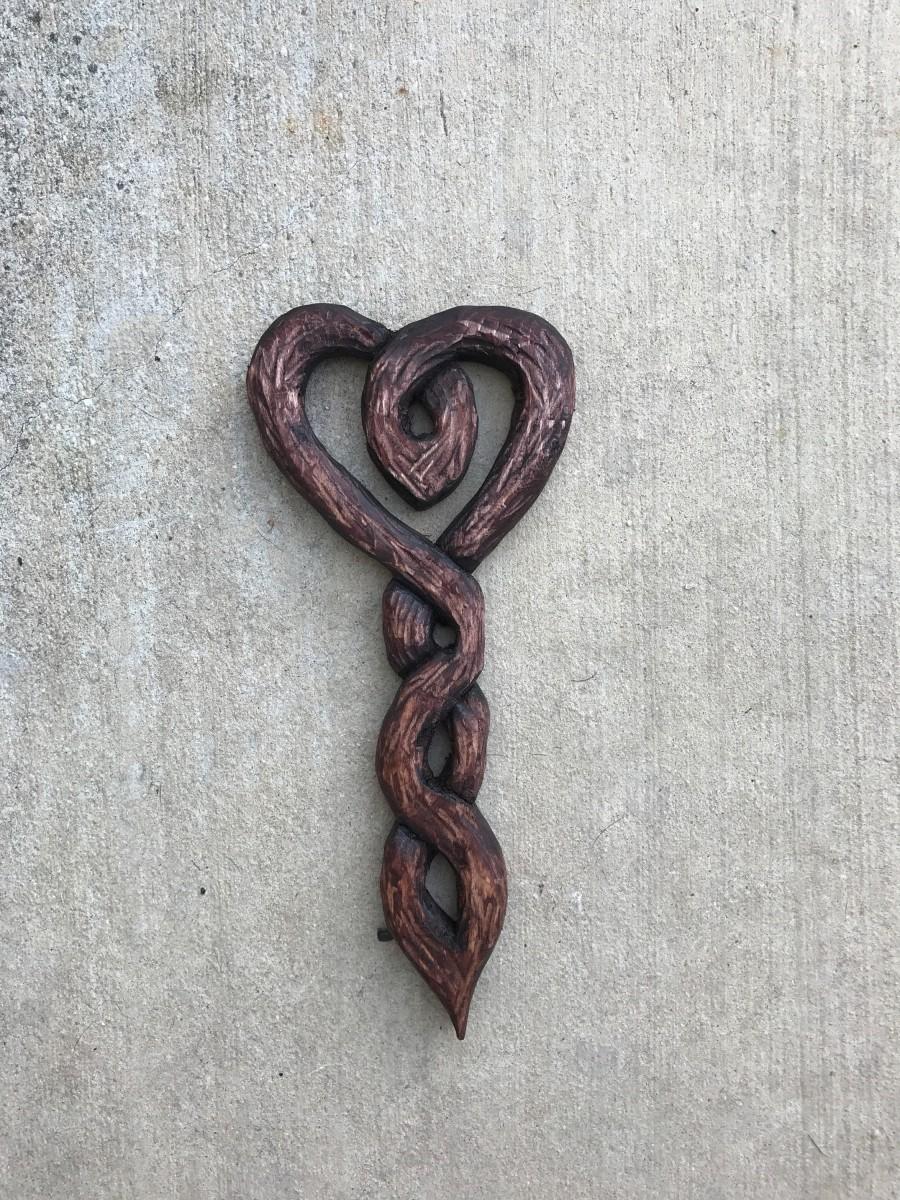 Mariage - SALE! Wood Celtic Knot, Heart Celtic Knot, Heart Wood Home Decor, Heart Wall Decor, Celtic Knot Home Decor, Heart Wand