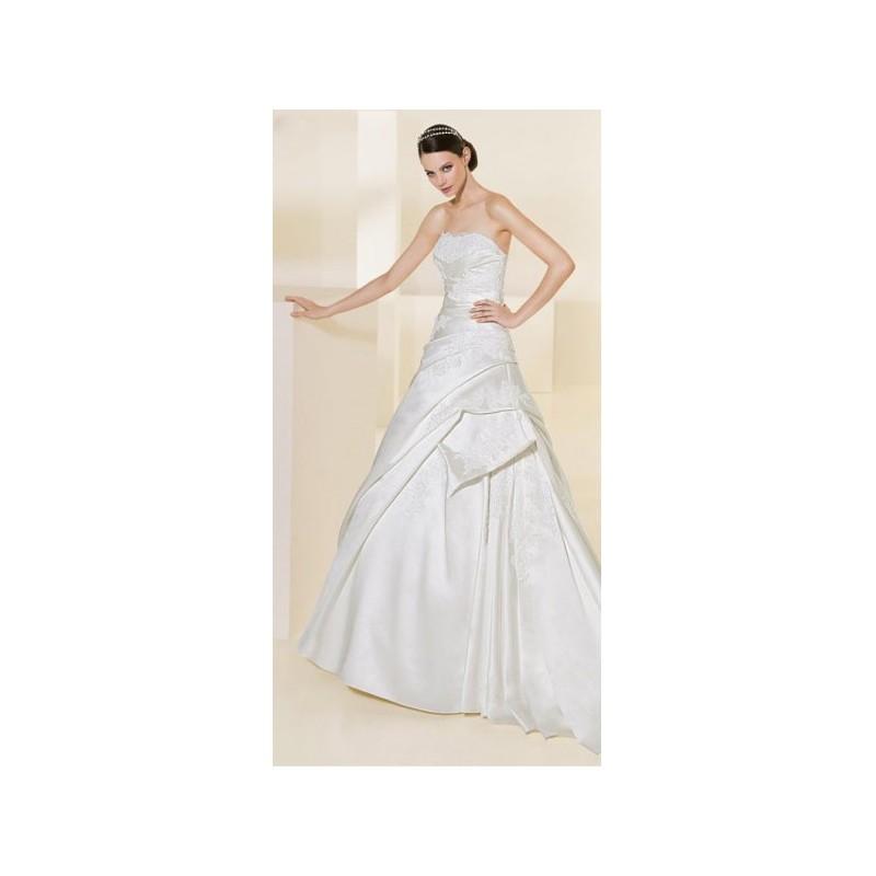Mariage - Exquisite Strapless Applique Chapel Train Pleated Satin Wedding Dress for Brides In Canada Wedding Dress Prices - dressosity.com