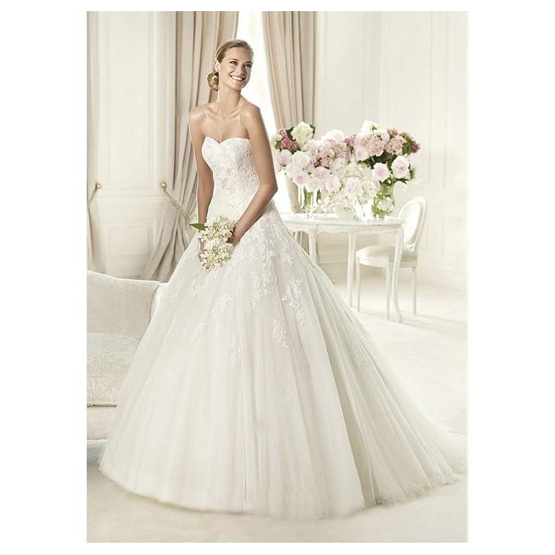 زفاف - Exquisite Tulle A-line Sweetheart Neckline Natural Waistline Wedding Dress - overpinks.com