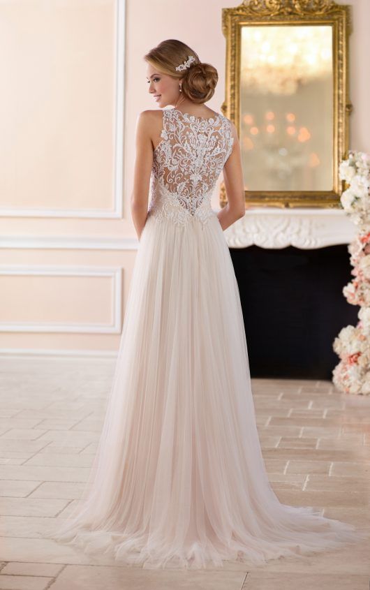 Mariage - High Neck Wedding Dress With Lace Back