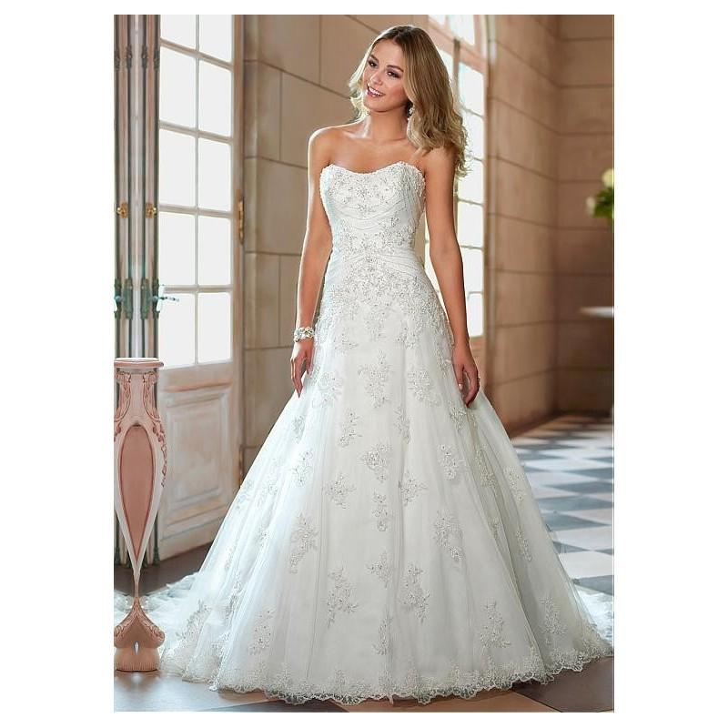 Mariage - Alluring Tulle Sweetheart Neckline Natural Waistline A-line Wedding Dress - overpinks.com