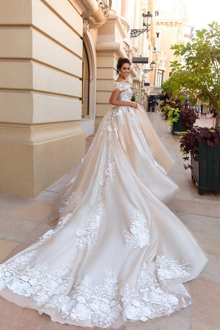 Hochzeit - Mesmerizing 2017 Crystal Design Wedding Dresses