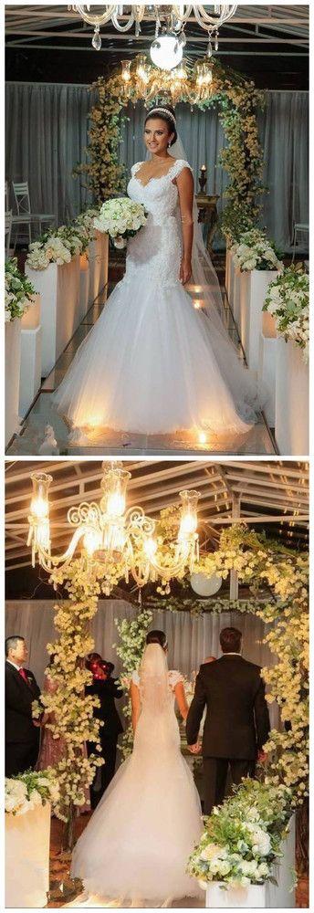 Свадьба - See Through Tulle Back Wedding Dress V Neck Sleeveless Sheath With Appliques Floor Length Tulle Custom Made Bridal Gowns