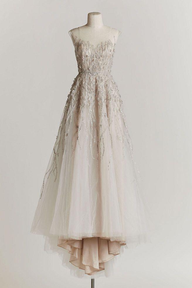 Hochzeit - 10 Exquisitely Decadent Vintage-Style Wedding Dresses