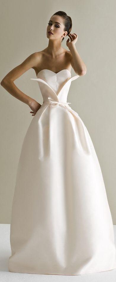 Hochzeit - Dazzling Wedding Dresses From Antonio Riva Collection 2015