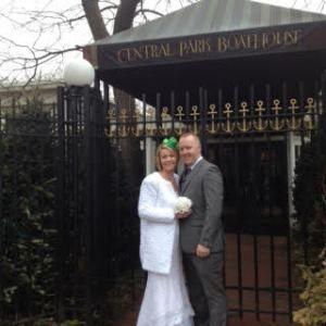 Hochzeit - A St Patrick’s Day Central Park Wedding For An Irish Couple