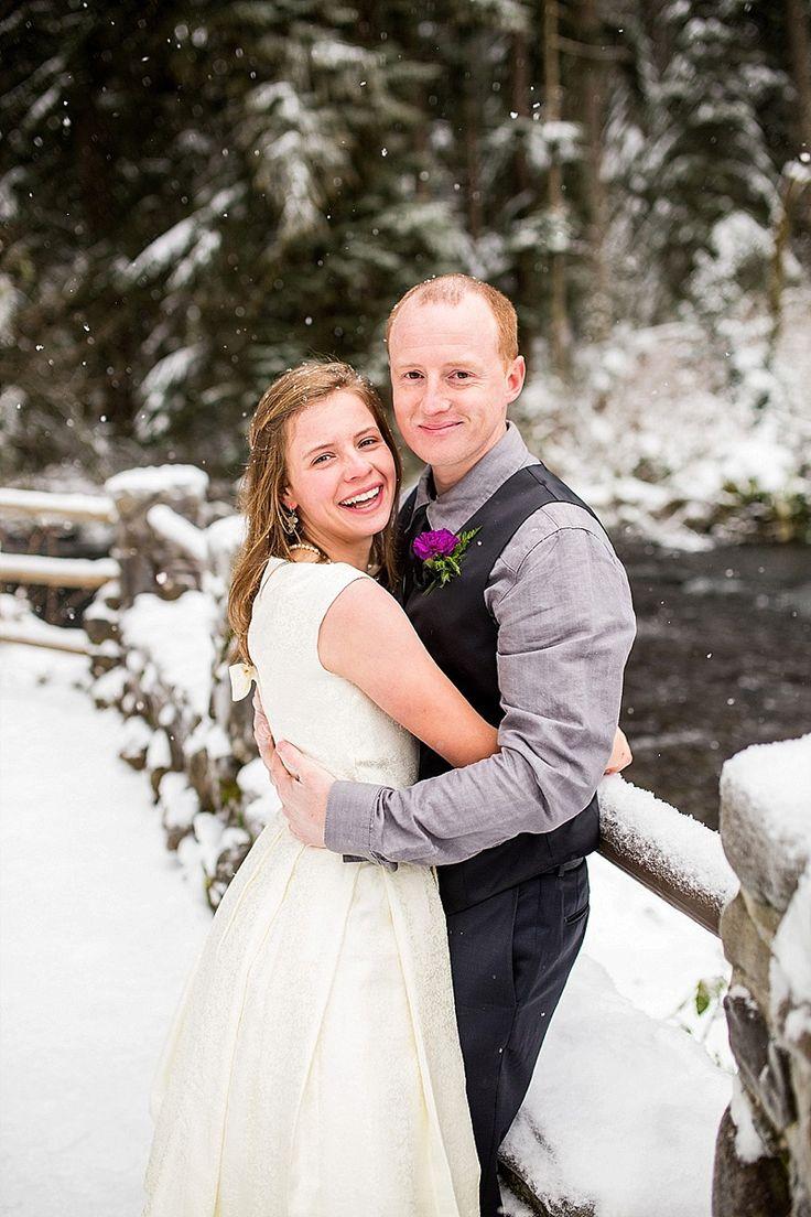 Hochzeit - Snowy State Park Wedding
