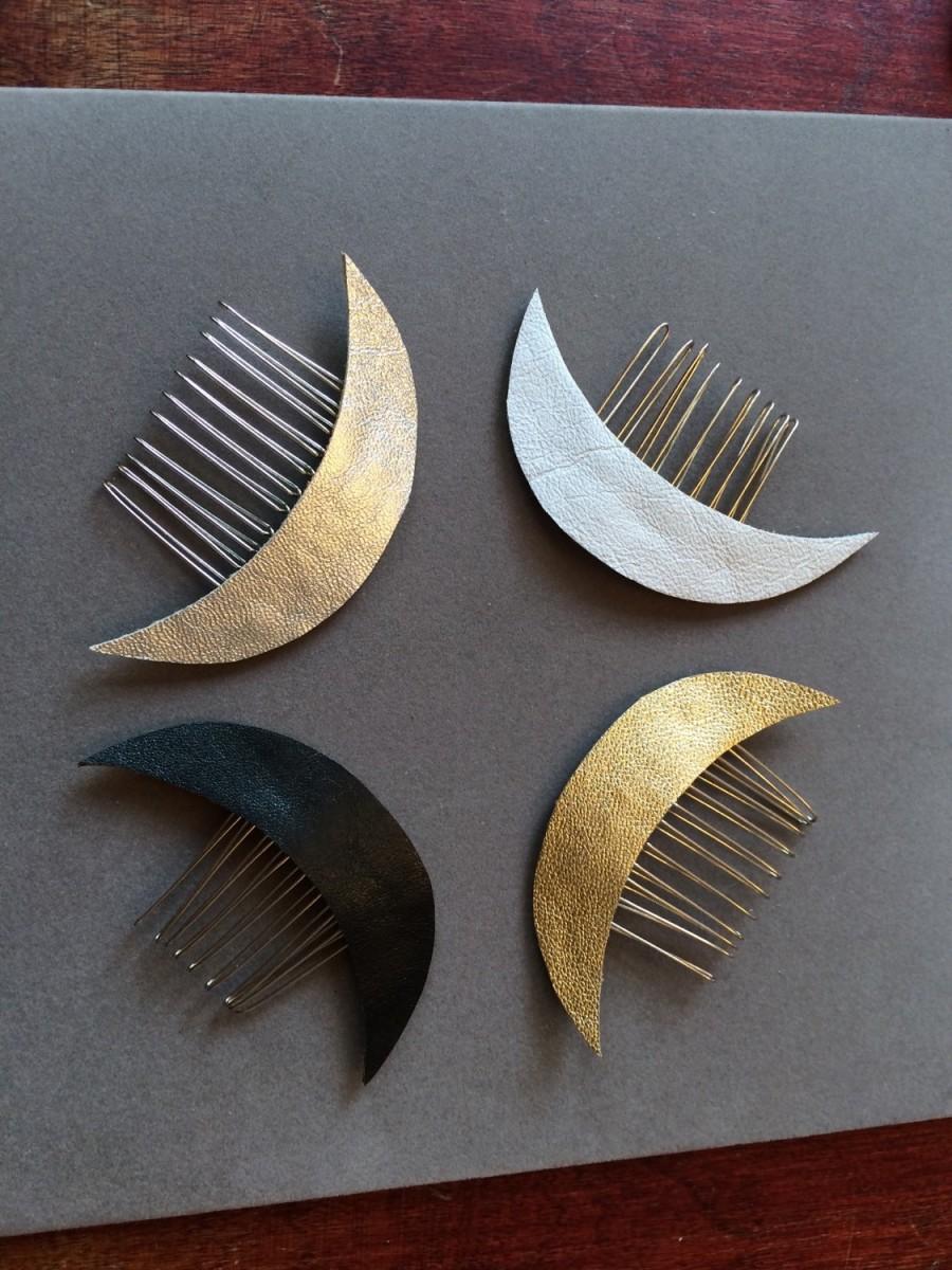 Mariage - Leather Crescent Moon Celestial hair comb