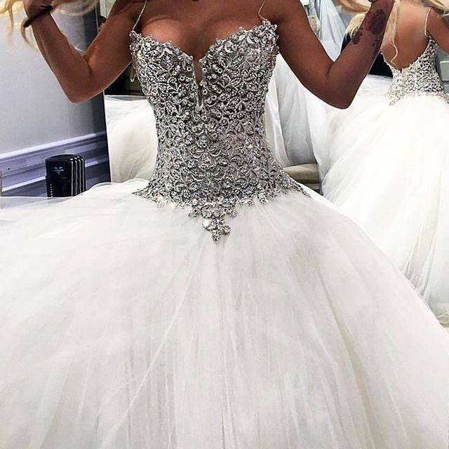 Hochzeit - Couture Bridal Gowns
