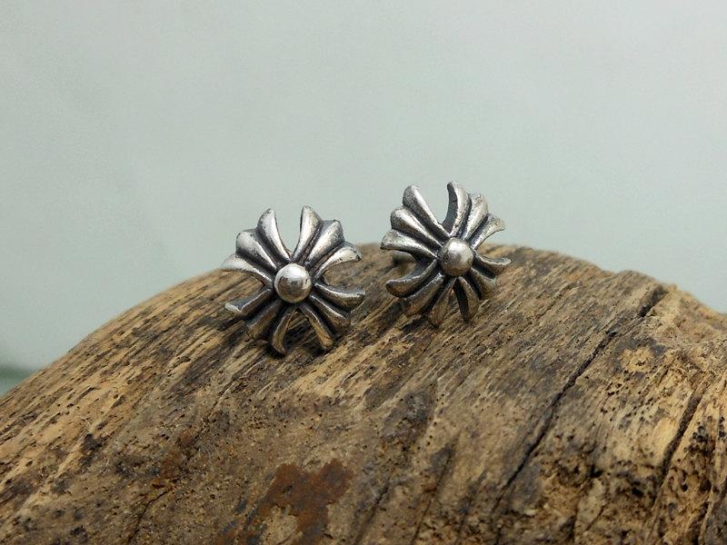 Wedding - Cool Men Art Handcraft Sterling Silver Flower Earrings With Oxidized Finish,Men Earring,Art Flower Stud,Personalized Gifts,Gifts For Him