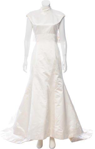 Свадьба - Vera Wang Satin Wedding Gown