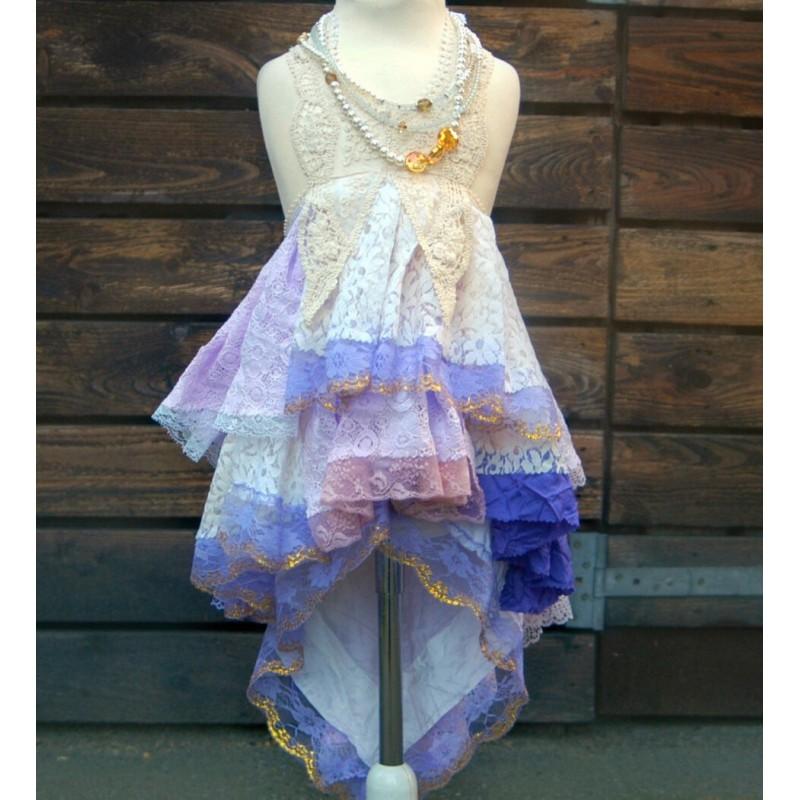 زفاف - Girls size 5-6. Pink purple beige bohemian flower girl. Mori Girl dress with loads of lace. Rustic flower girl. - Hand-made Beautiful Dresses