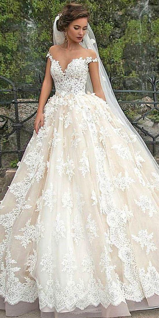 Hochzeit - 17 Best Wedding Dress Trends This Year