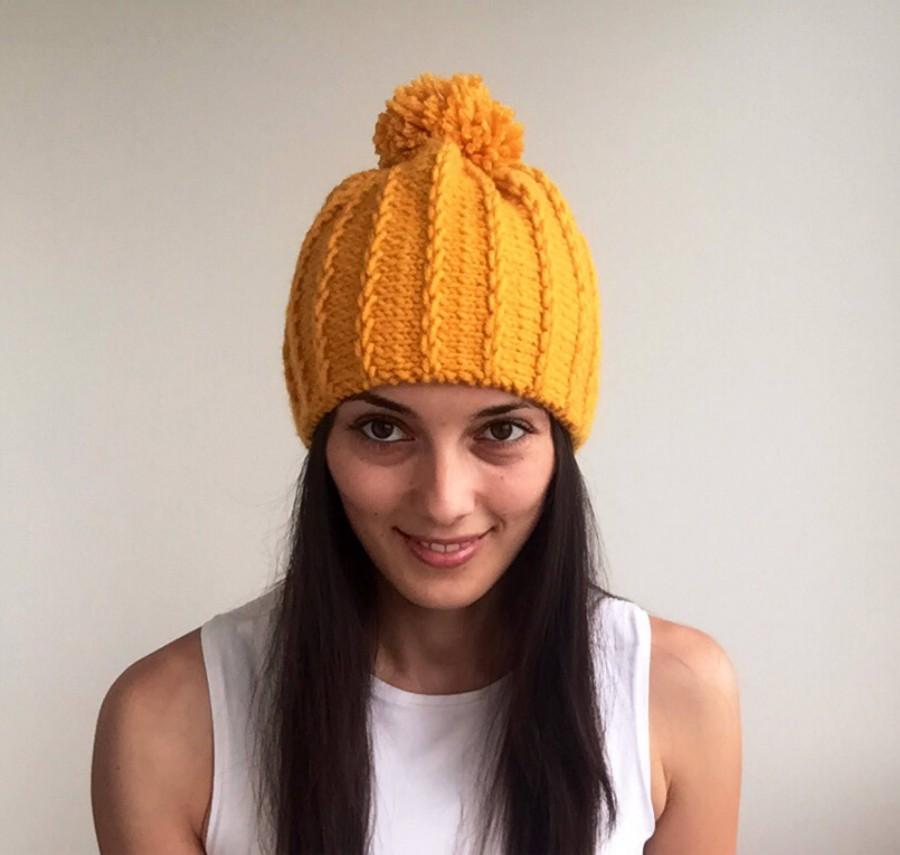 Mariage - FREE shipping, Knitted hat, Knit hat, Slouchy beanie, Woman's hat, Girl hat, Crochet hat, Yellow hat, Christmas gift, Knit pom pom hat,Toque