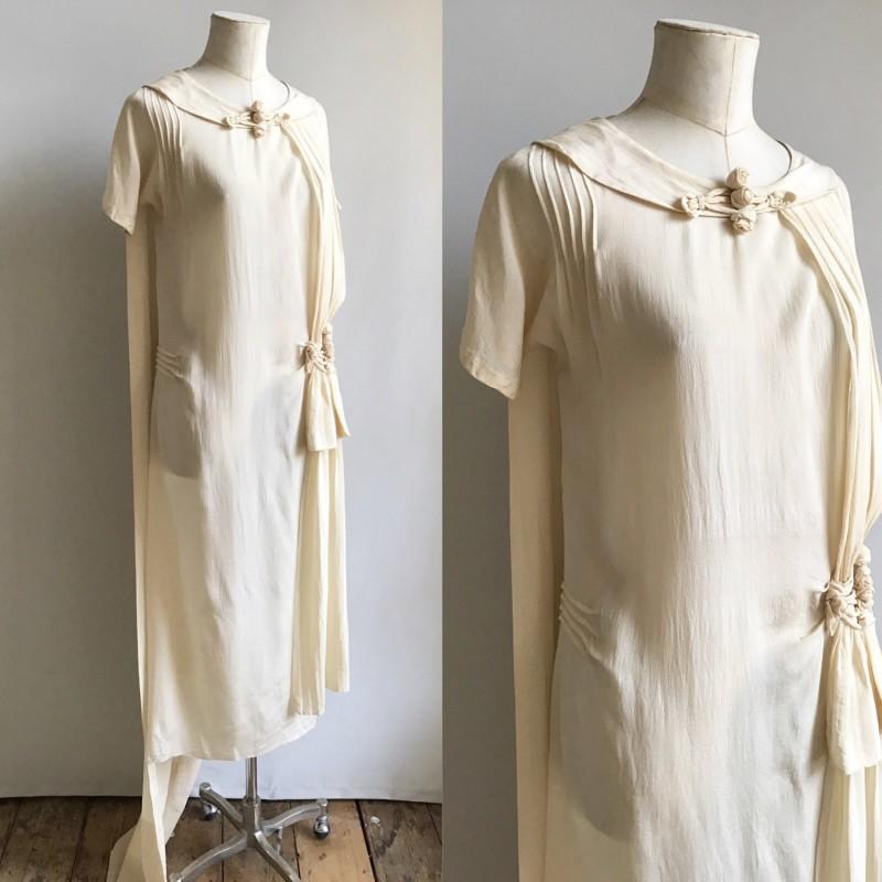 Mariage - 1920's Silk Wedding Gown - Hand-made Beautiful Dresses