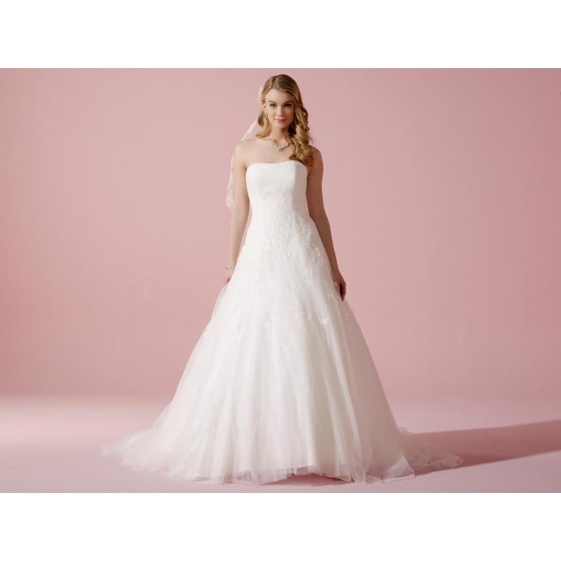 Hochzeit - Lilly 08-3530-CR -  Designer Wedding Dresses