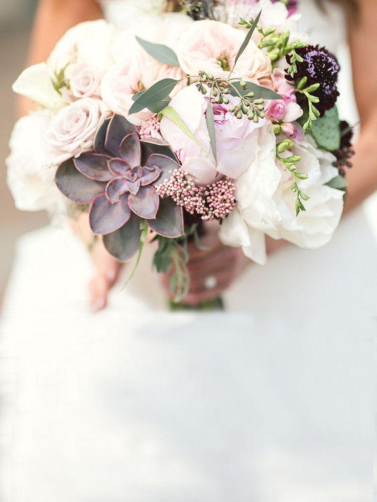 Wedding - 15 Organic Succulent Wedding Bouquets