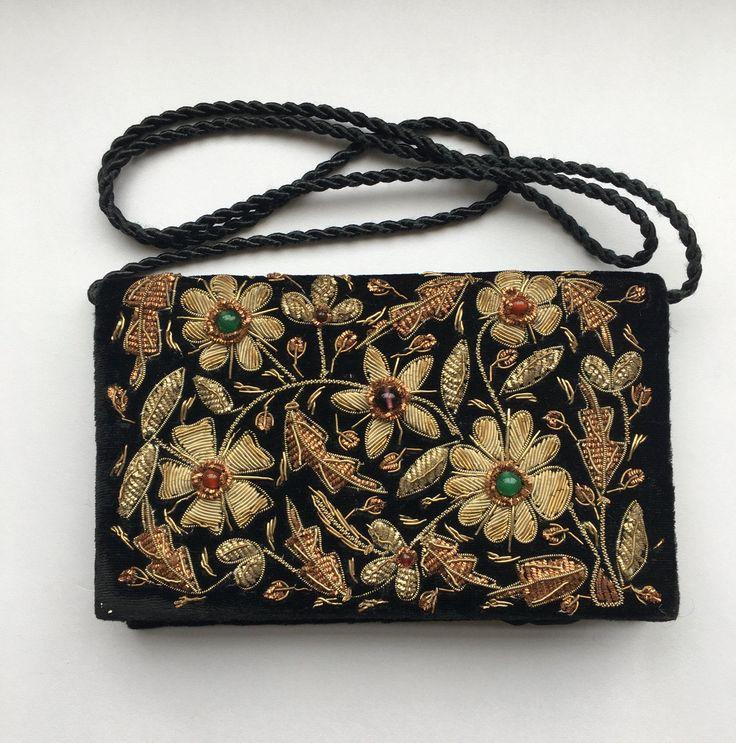 Hochzeit - Vintage Zardozi Metallic Embroidered Hand Bag Clutch Bag Circa 1960's
