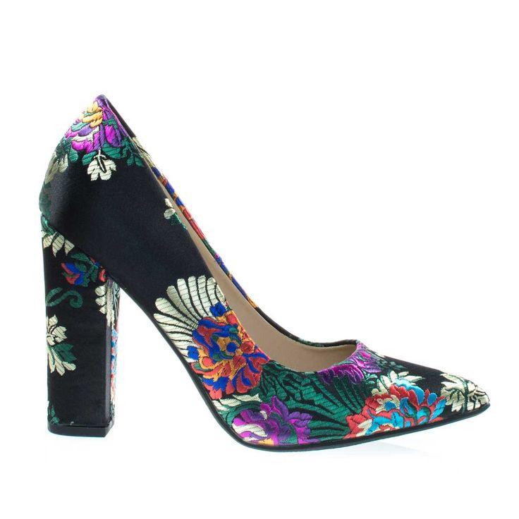 Hochzeit - OgdenA Black By Not Just A Pump, Retro Block Heel Pump W Floral Stitching Embroidery Pattern & Pointed Toe