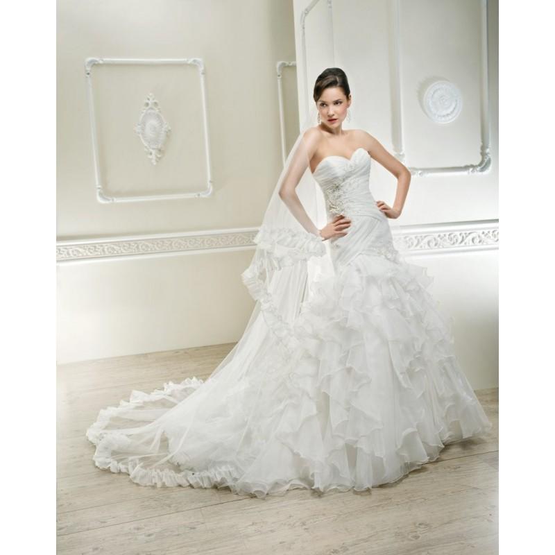 Wedding - Cosmobella, 7611 - Superbes robes de mariée pas cher 