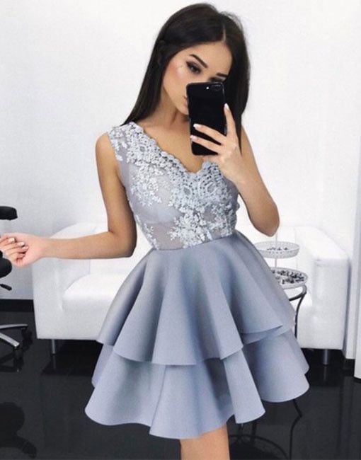 زفاف - 2017 New Gray Homecoming Dress Mini Appliques V-neck Prom Dress From Ulass