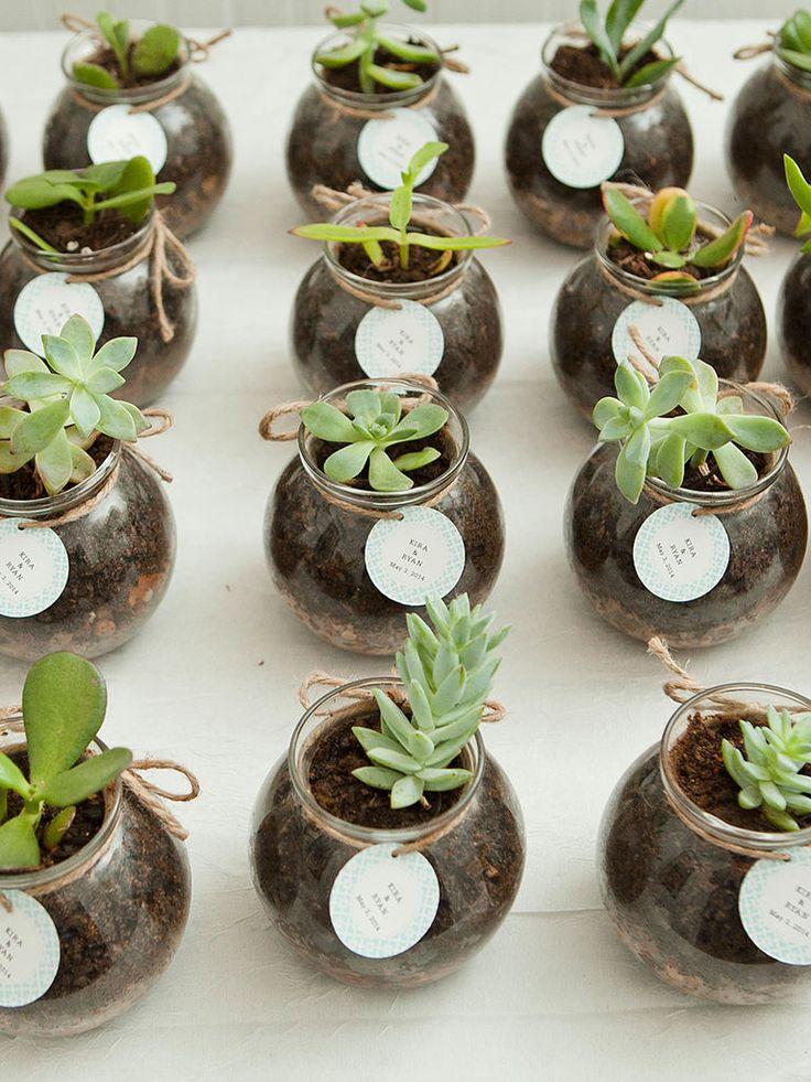 Mariage - 20 DIY Wedding Favors For Any Budget